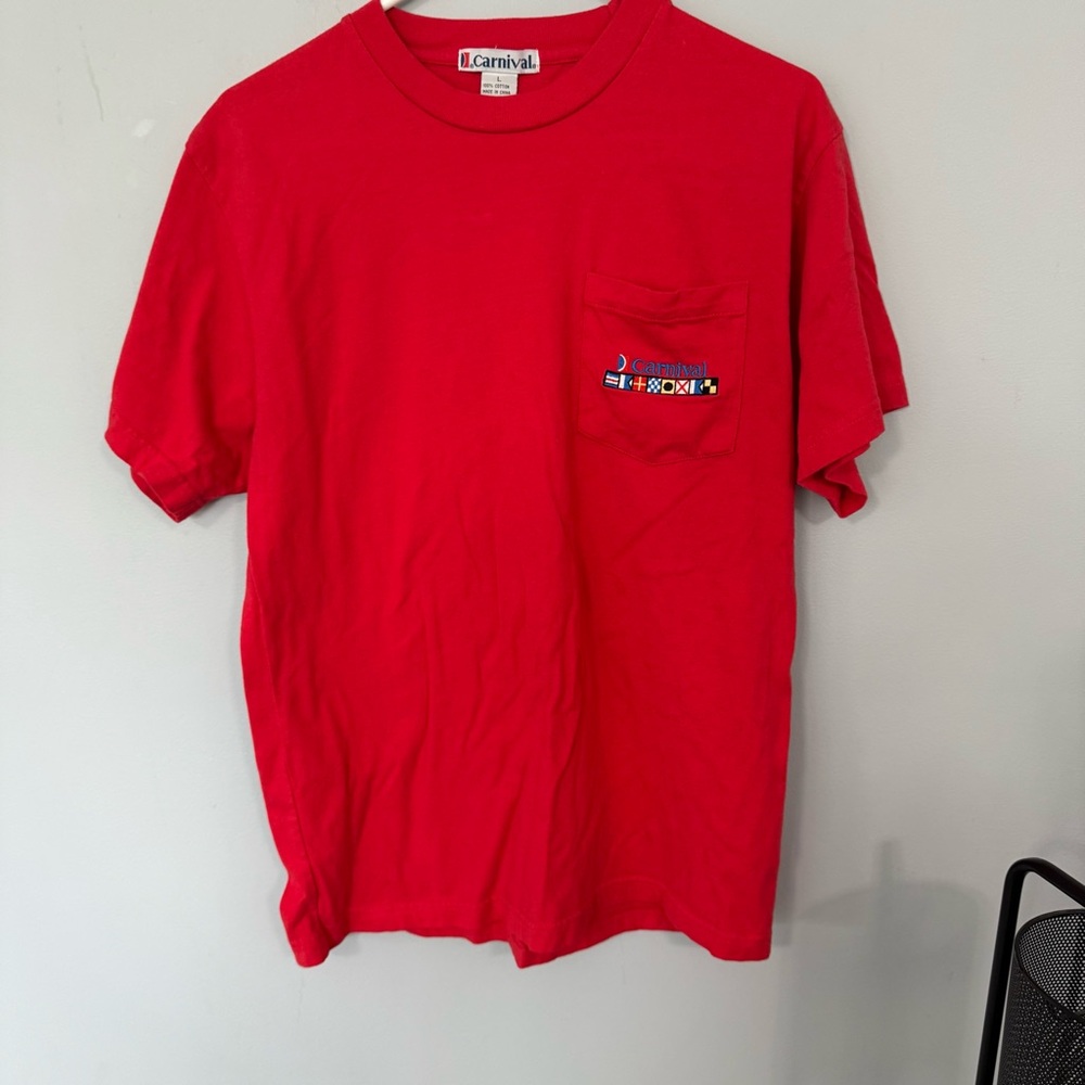 Carnival Cruises Men's Pocket Tee Shirt Size Large w/ Logo 100% Cotton Crewneck